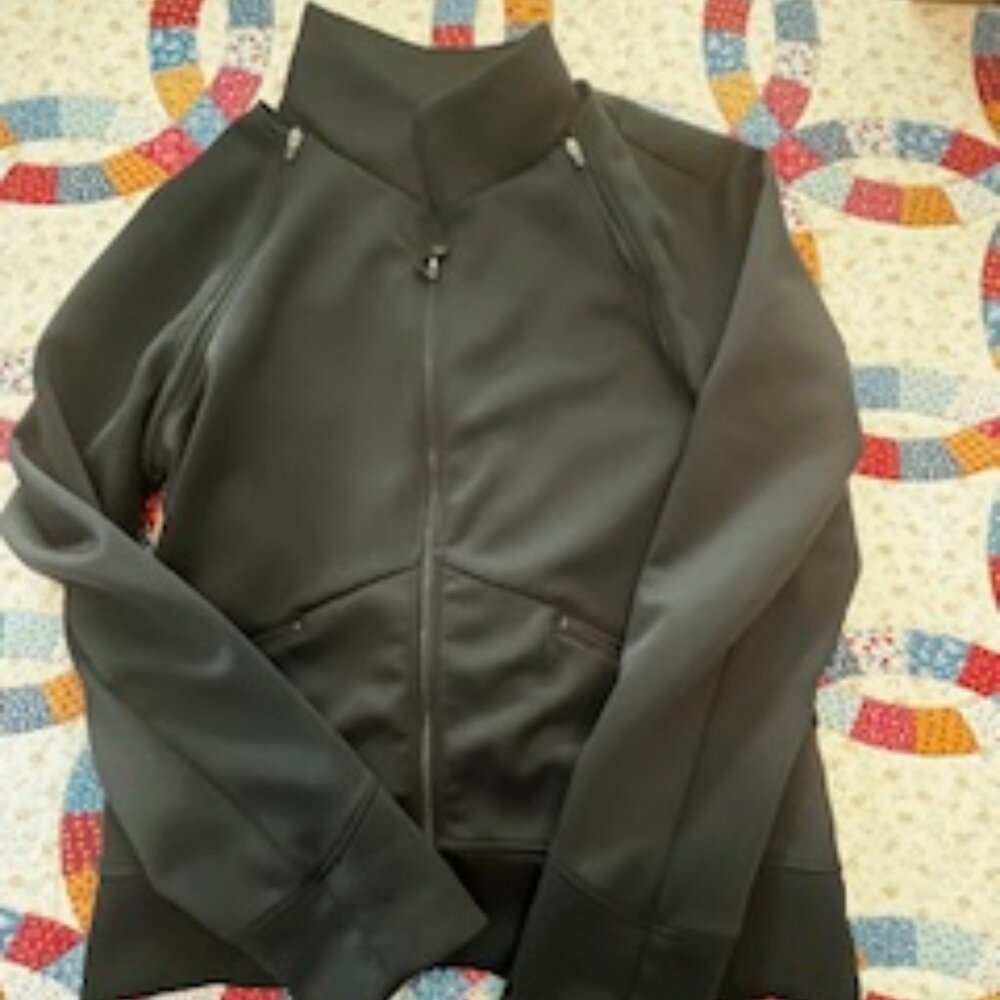 Black, Excellent condition Jockey Convertible Jacket-Vest size L - Picture 8 of 8